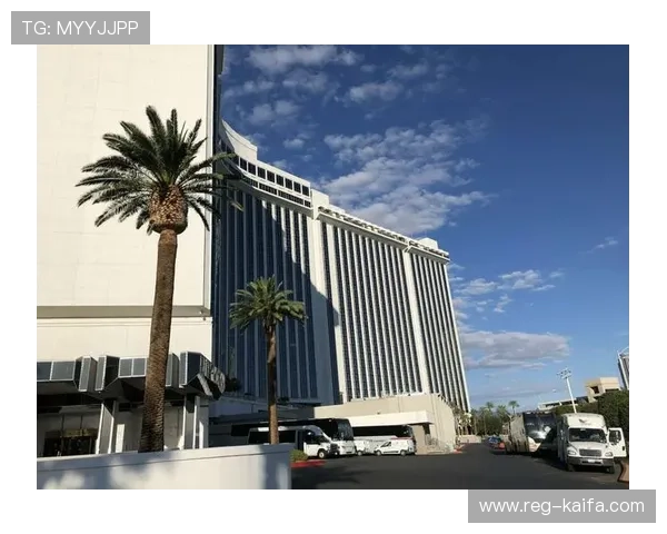 凯发集团手机版：多平台兼容操作流畅，轻松开启您的娱乐之旅